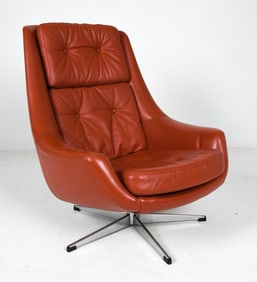 STYLE OF BRAMIN LEATHER SWIVEL LOUNGE CHAIR 1970S