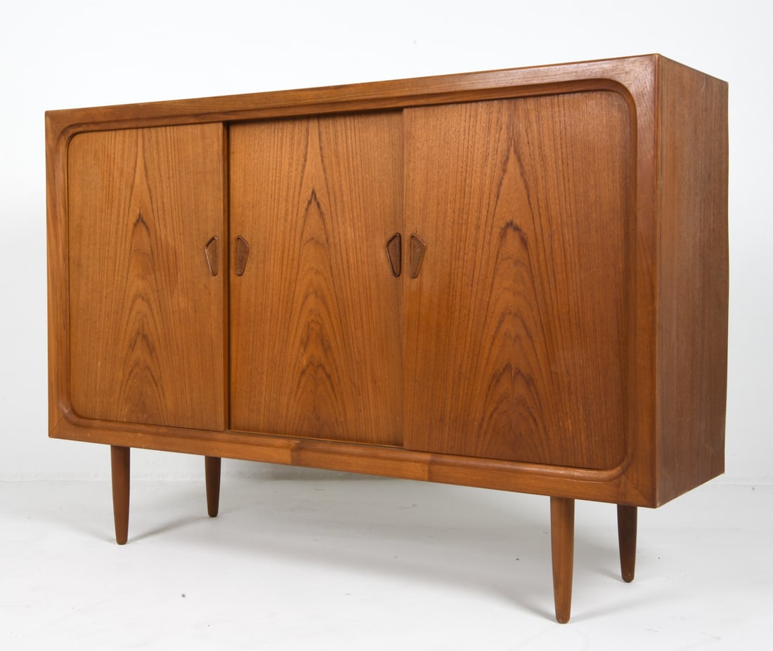 DANISH TEAK SIDEBOARD C. 1960S (1 of 18)