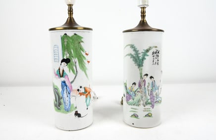 (2) CHINESE PORCELAIN TABLE LAMPS