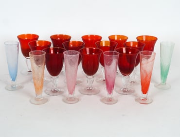 VIETRI COLORED GLASS STEMWARE GROUPING