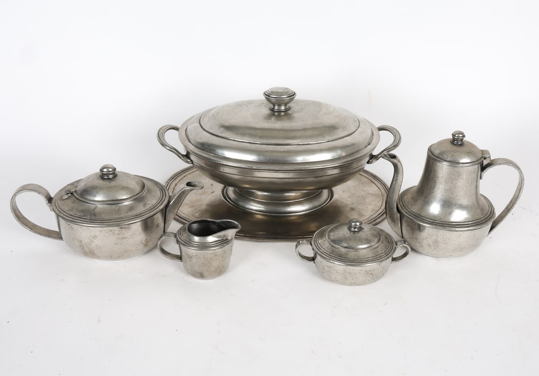 VINTAGE ITALIAN PEWTER GROUPING (1 of 10)