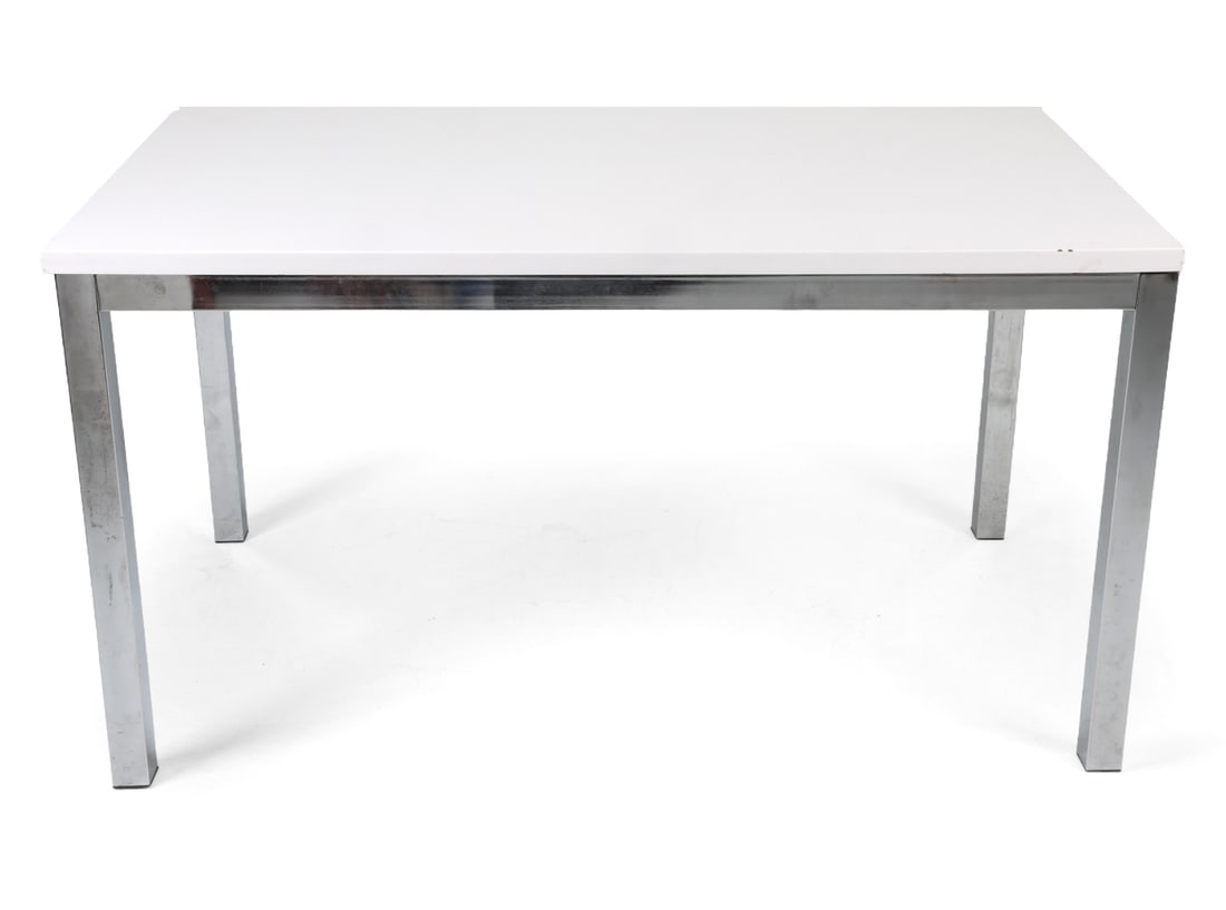 CONTEMPORARY WHITE LACQUER & CHROME TABLE (1 of 9)