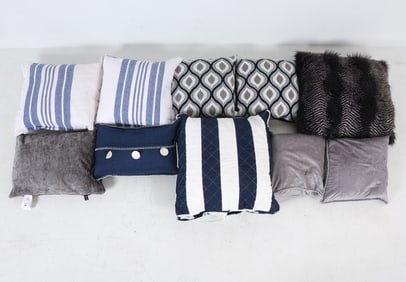 CONTEMPORARY DECORATIVE PILLOW GROUPING