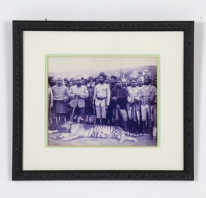 VINTAGE INDIAN HUNTING PHOTO