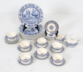 ENGLISH WEDGWOOD BLUE & WHITE PORCELAIN SERVICE