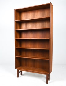 JOHANNES SORTH STYLE DANISH TEAK CABINET C. 1970S