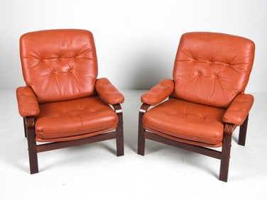PAIR OF ULFERTS SWEDISH LEATHER LOUNGE CHAIRS