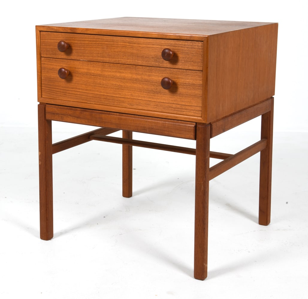 ENGSTROM & MYRSTRAND SWEDISH TEAK NIGHTSTAND 1960S: Model "Casino" for Tingstroms. Teak nightstand designed by Sven Engstrom and Gunnar Myrstrand. Stamped on underside. Sweden, circa 1960s. Dimensions: H 23.25" x W 19.75" x D 17.75" Condition: Wear con