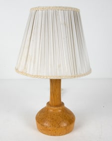 MID-CENTURY SCANDINAVIAN BURLWOOD TABLE LAMP