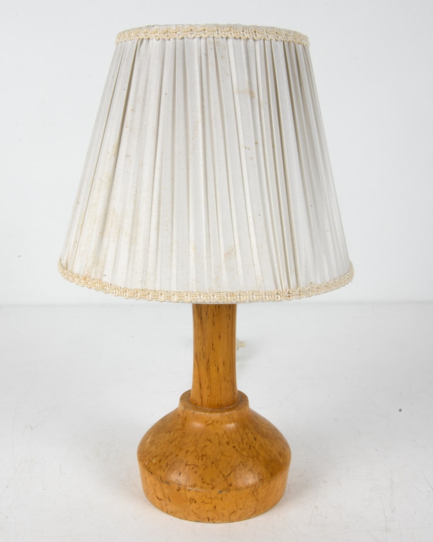 MID-CENTURY SCANDINAVIAN BURLWOOD TABLE LAMP (1 of 12)