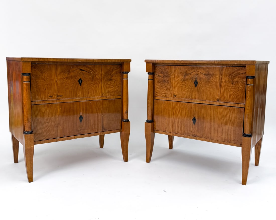 PAIR OF 19TH C. BIEDERMEIER BURLWOOD NIGHTSTANDS