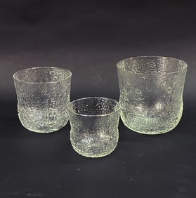 OIVA TOIKKA "FAUNA" FINNISH GLASS BOWL GROUPING