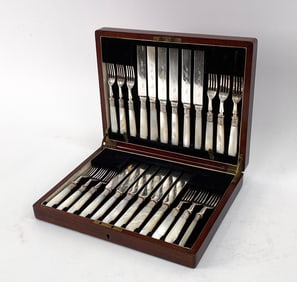 19TH C. ENGLISH MOTHER OF PEARL FLATWARE SET