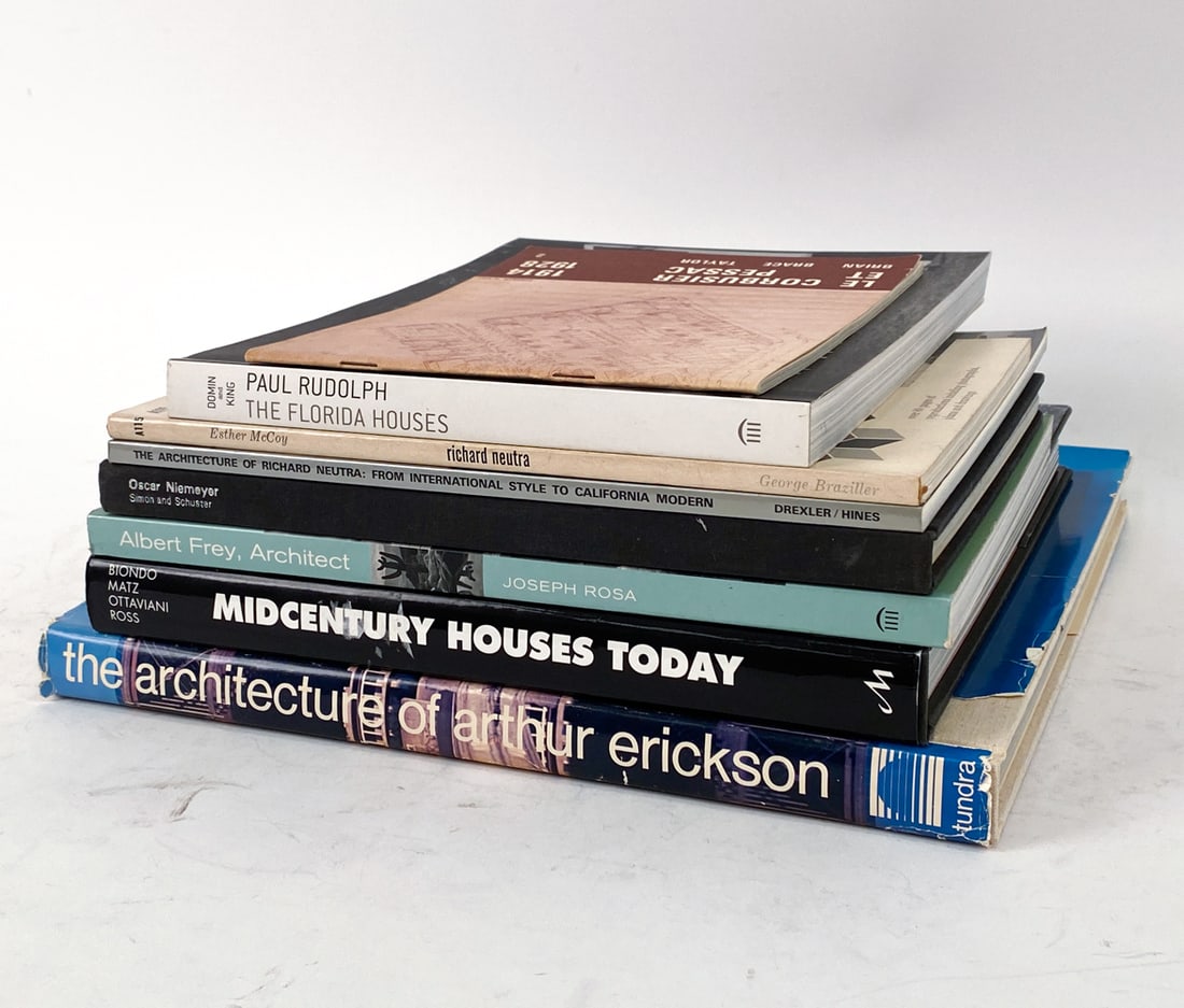 ARCHITECTURE BOOKS INCL. LE CORBUSIER GROUPING (1 of 6)