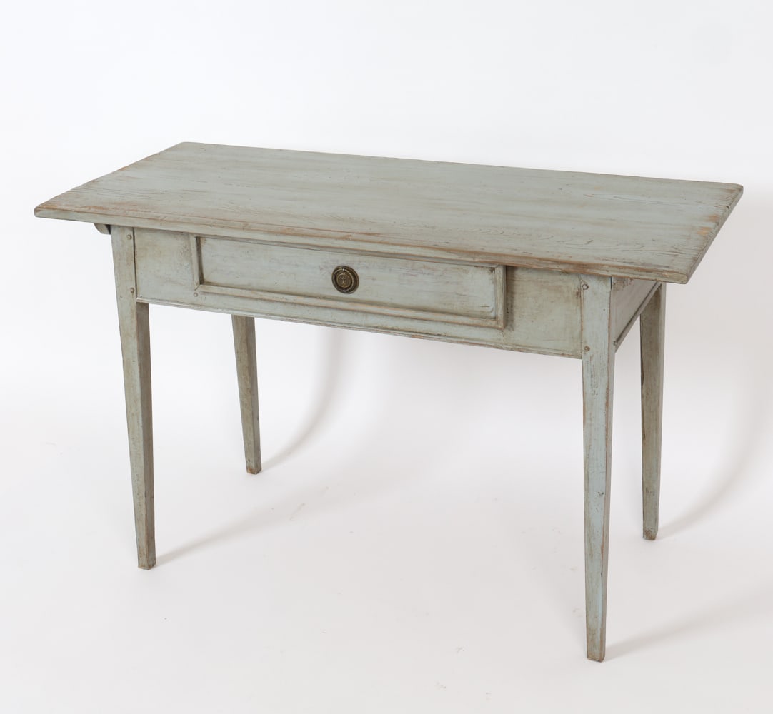 SWEDISH PAINTED PINE COUNTRY DESK (1 of 17)