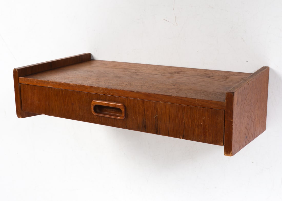 DANISH TEAK FLOATING SHELF C. 1970S (1 of 12)