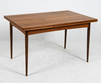 STYLE OF WEGNER TEAK EXTENDING DINING TABLE 1960S