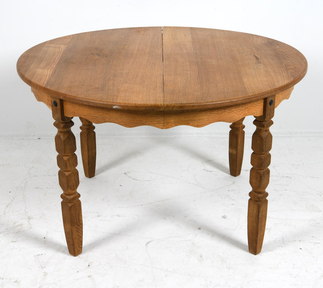 ATTR. HENNING KJAERNULF OAK EXTENDING DINING TABLE (1 of 12)
