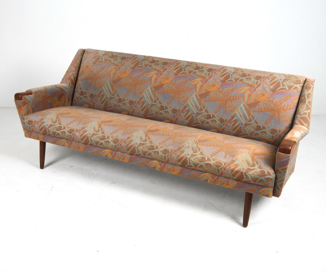 STYLE OF JOHANNES ANDERSEN DANISH SOFA (1 of 19)