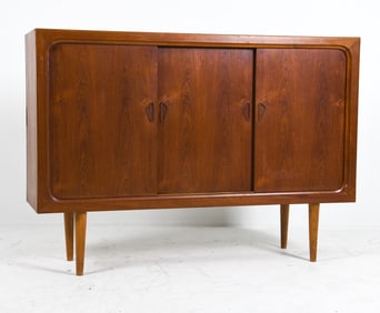 DANISH TEAK SIDEBOARD C. 1960S