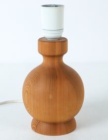 ATTR. LYS DANISH PINE TABLE LAMP C. 1970S