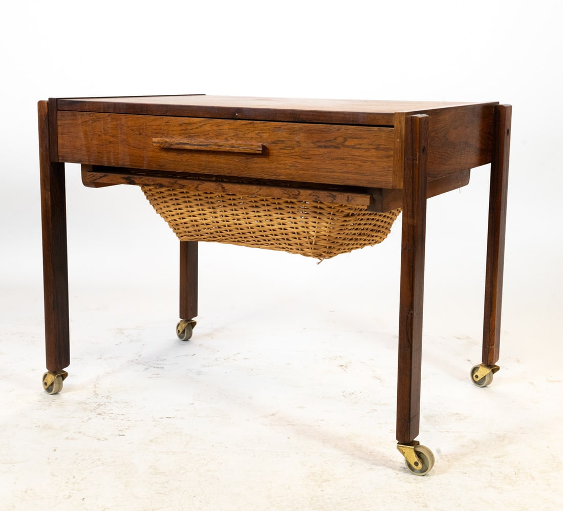 PBJ MOBLER DANISH ROSEWOOD SEWING CHEST C. 1960S (1 of 17)