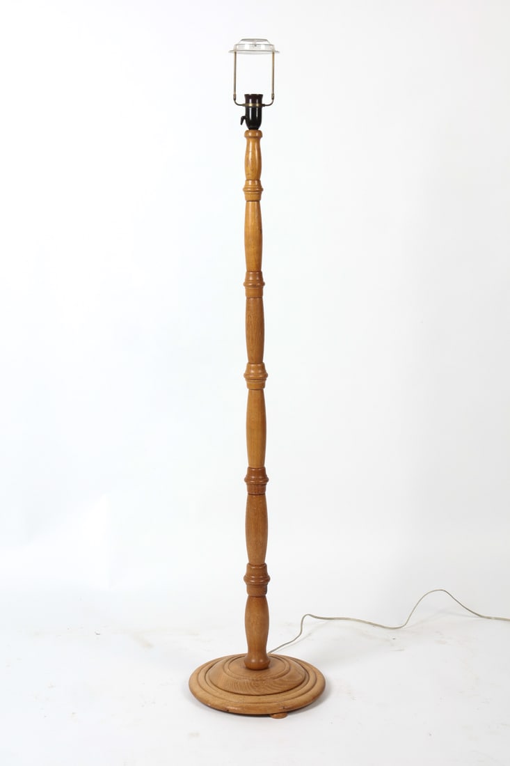 SCANDINAVIAN TURNED OAK FLOOR LAMP C. 1970S (1 of 9)