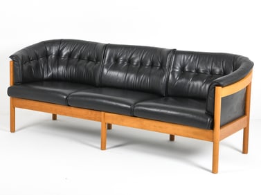 ARNE VODDER DANISH BEECH & LEATHER SOFA C. 1960S