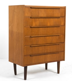 STEENS DANISH TEAK CHEST OF DRAWERS C. 1960S