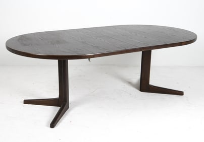 ATTR. IB KOFOD LARSEN OAK EXTENDING DINING TABLE