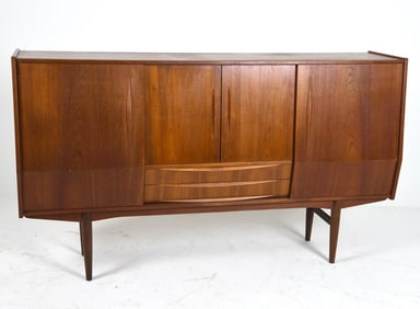 ATTR. E. W. BACH DANISH TEAK HIGHBOARD C. 1960S