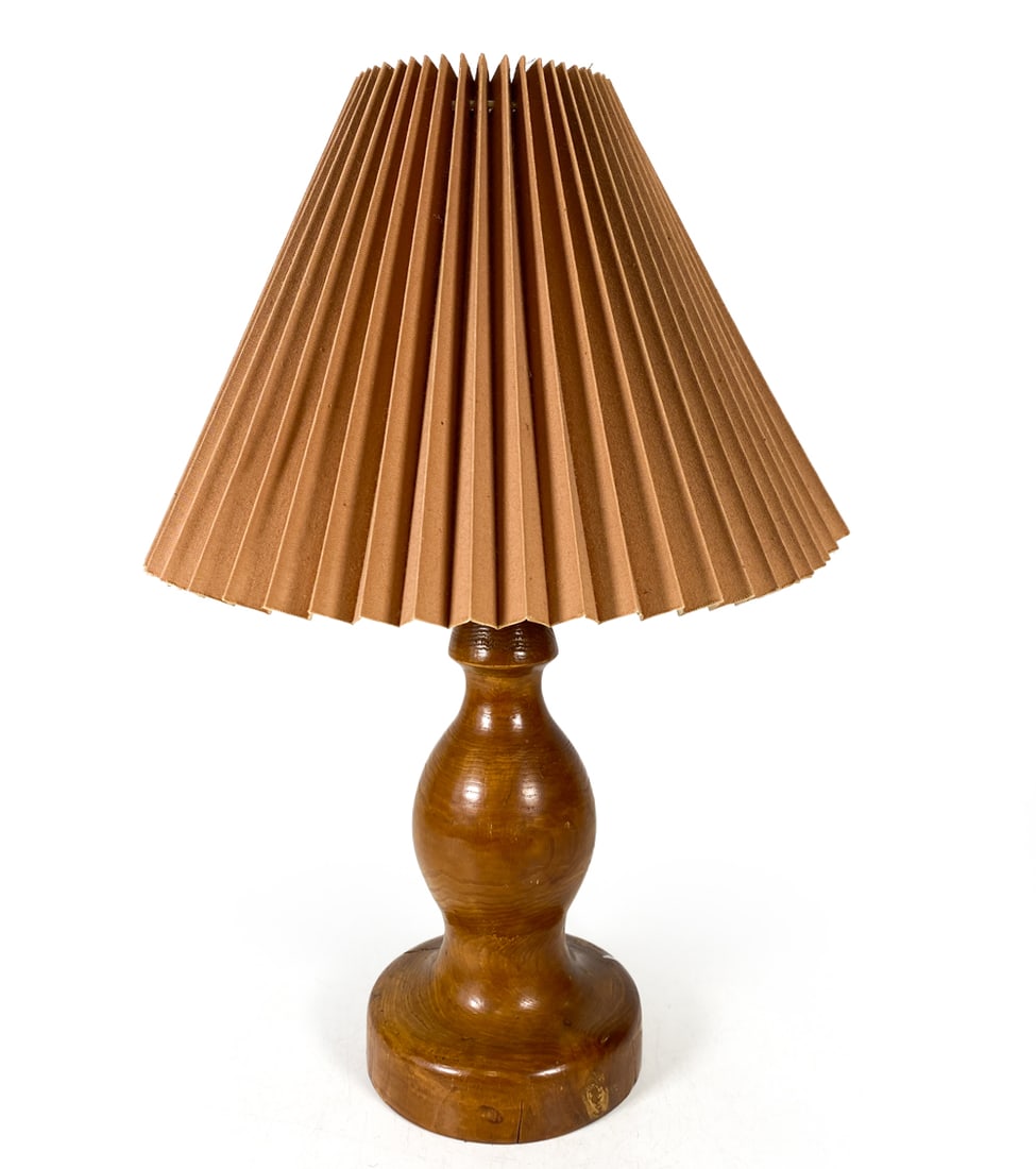 DANISH WALNUT TABLE LAMP C. 1970S (1 of 12)
