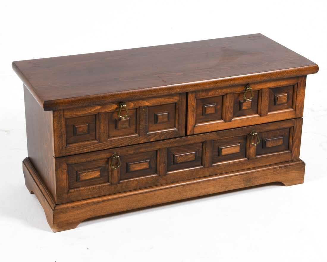 SPANISH BRUTALIST STYLE OAK CHEST OF DRAWERS 1960S (1 of 10)