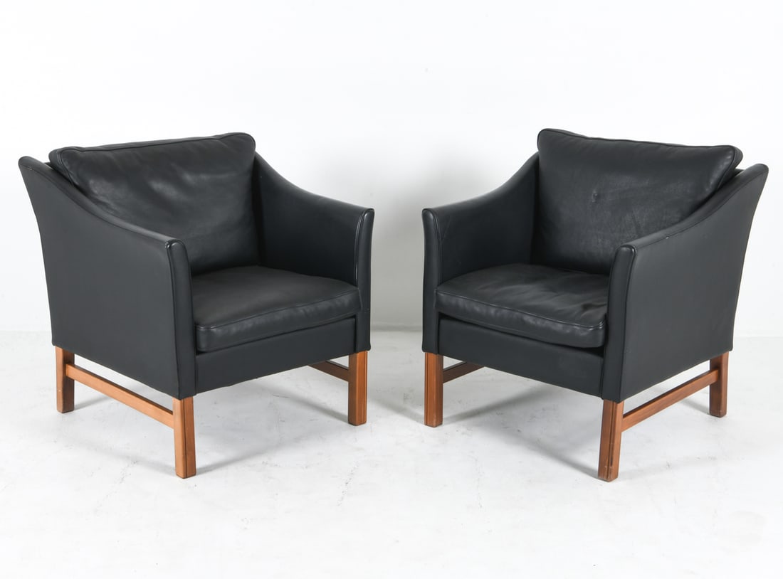 PAIR DANISH SKIPPERS MOBLER LEATHER LOUNGE CHAIRS (1 of 13)