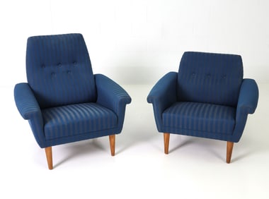 (2) SVENSSON STYLE DANISH LOUNGE CHAIRS C.1960S