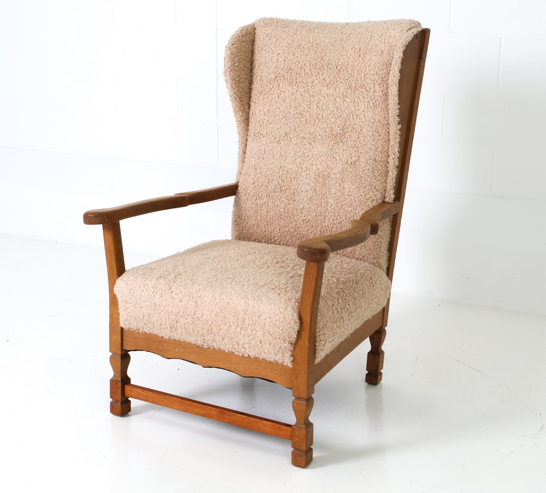 AXEL HJORTH STYLE DANISH WINGBACK LOUNGE CHAIR (1 of 20)