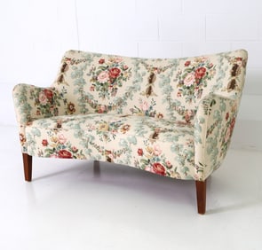 ALFRED CHRISTENSEN FOR SLAGELSE M. 185 LOVESEAT