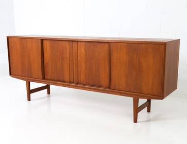STYLE OF E. W. BACH DANISH TEAK SIDEBOARD C. 1970S