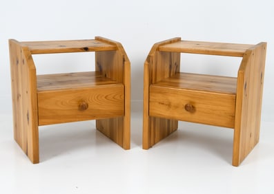 PAIR OF WILHELMSSON STYLE SWEDISH PINE NIGHTSTANDS