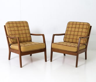 PAIR STYLE OF OLE WANSCHER DANISH ARMCHAIRS