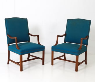 PAIR STYLE OF OLE WANSCHER TEAK ARMCHAIRS C. 1950S