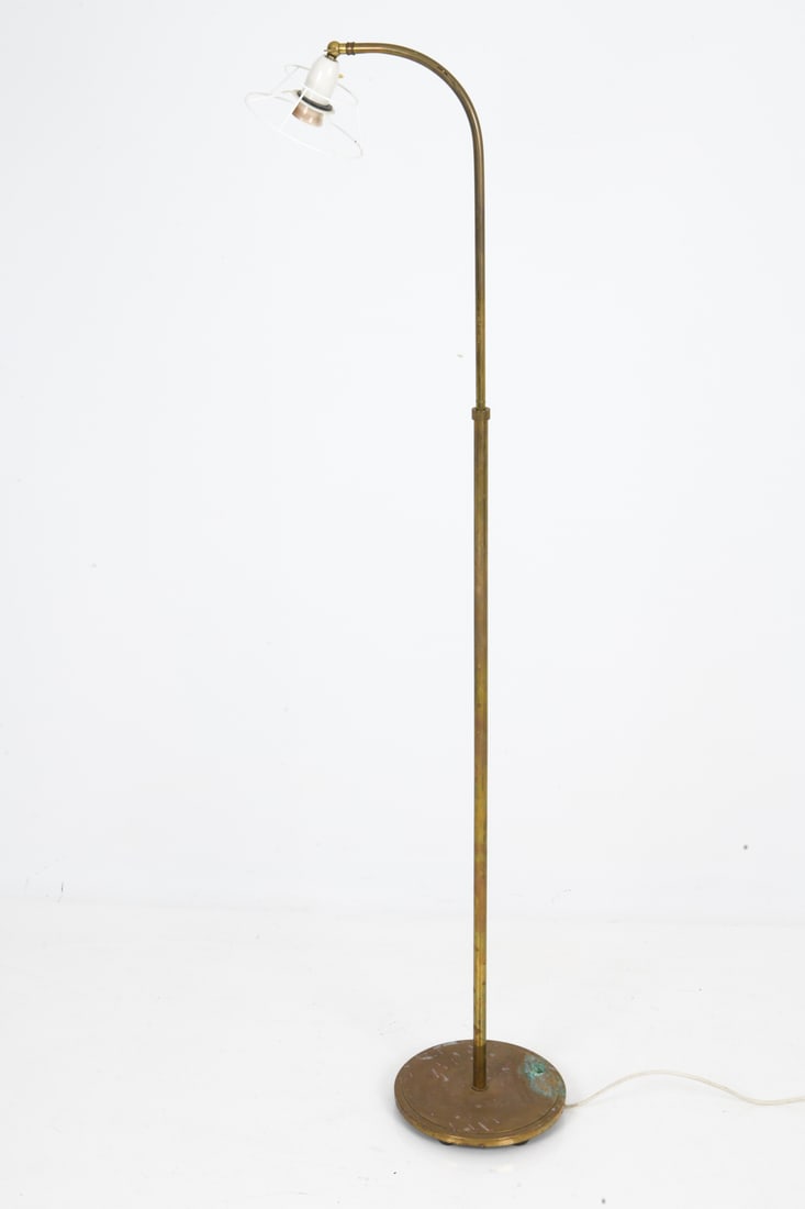 DANISH BRASS ADJUSTABLE HEIGHT FLOOR LAMP C. 1960S (1 of 9)
