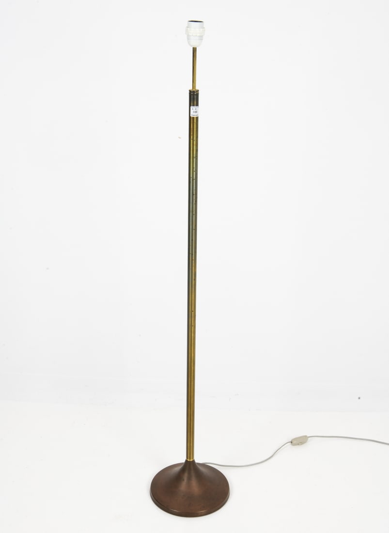 MID-CENTURY DANISH BRASS & COPPER FLOOR LAMP: Round copper base with a brass tube. Apparently unmarked. Dimensions: H 54" x DIA. 9.75" Condition: Untested. Wear consistent with age and use including natural patina, oxidation and surface marks. g5