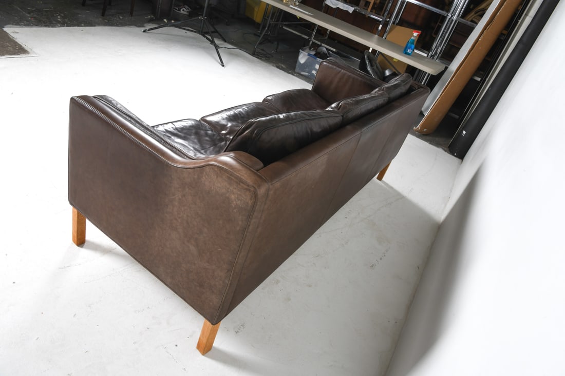 HURUP MOBLER DANISH LEATHER SOFA C. 1970S - 12