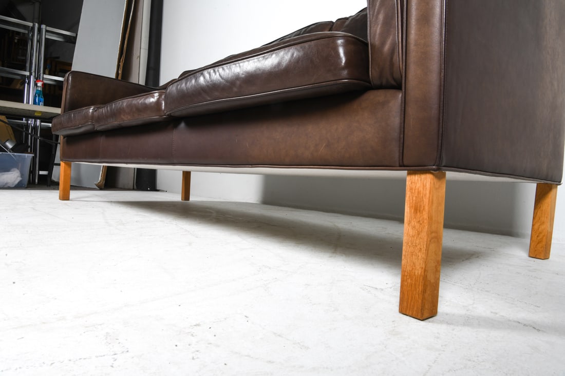 HURUP MOBLER DANISH LEATHER SOFA C. 1970S - 17