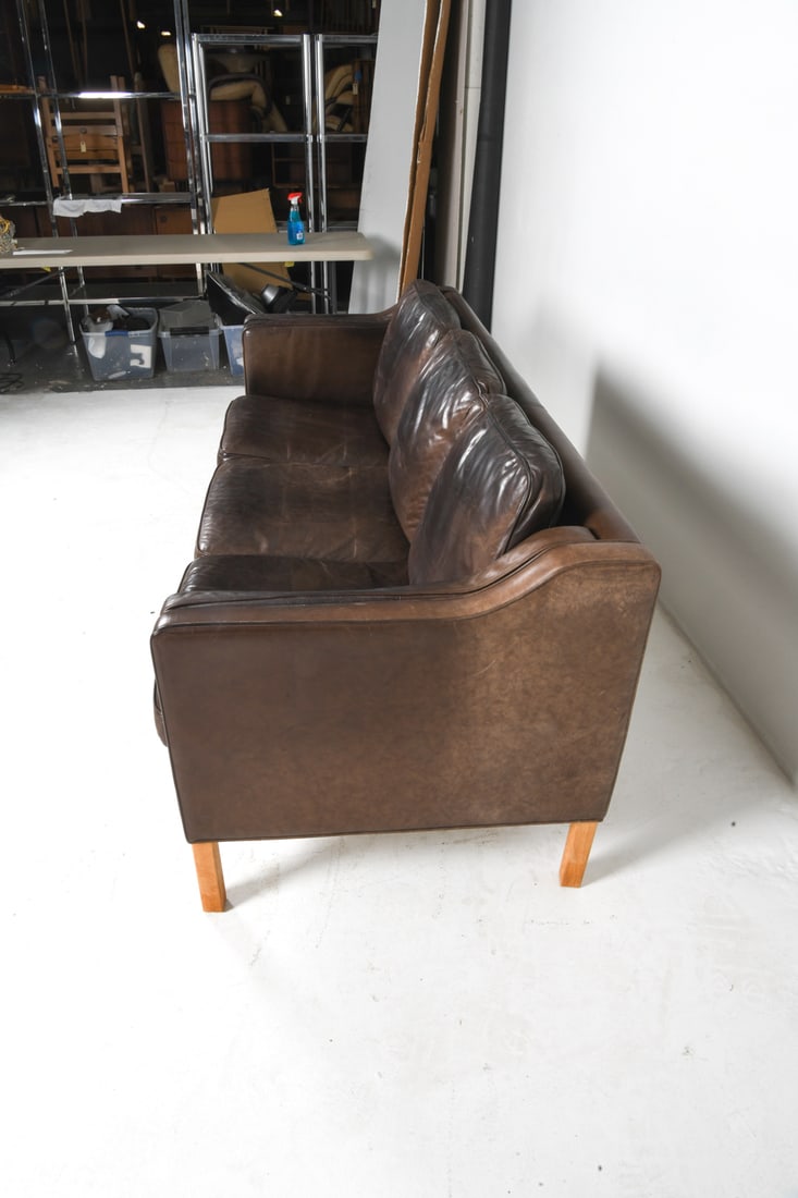 HURUP MOBLER DANISH LEATHER SOFA C. 1970S - 7