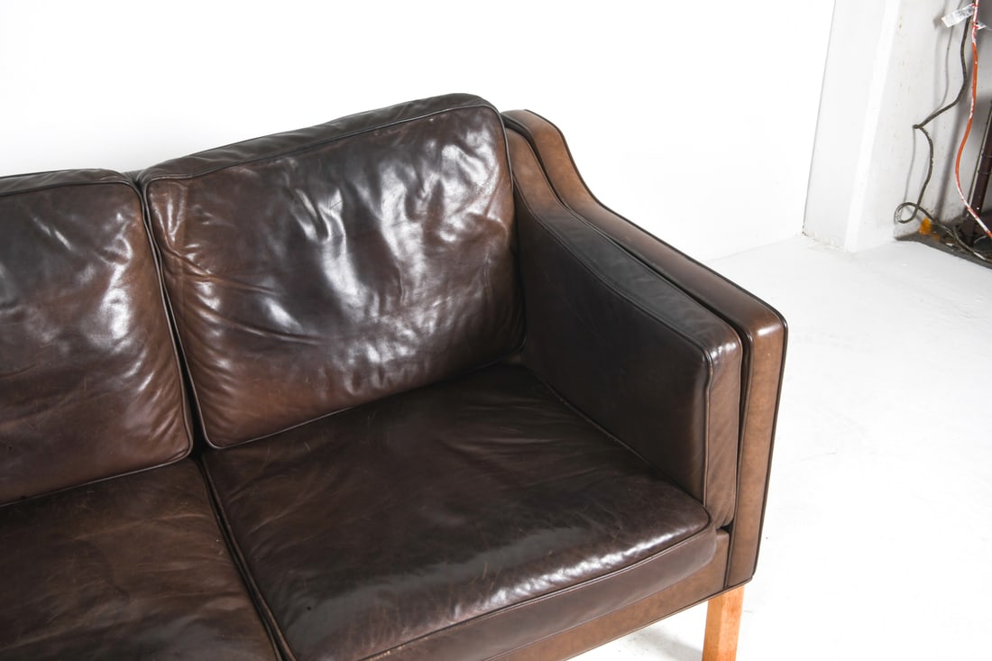 HURUP MOBLER DANISH LEATHER SOFA C. 1970S - 9