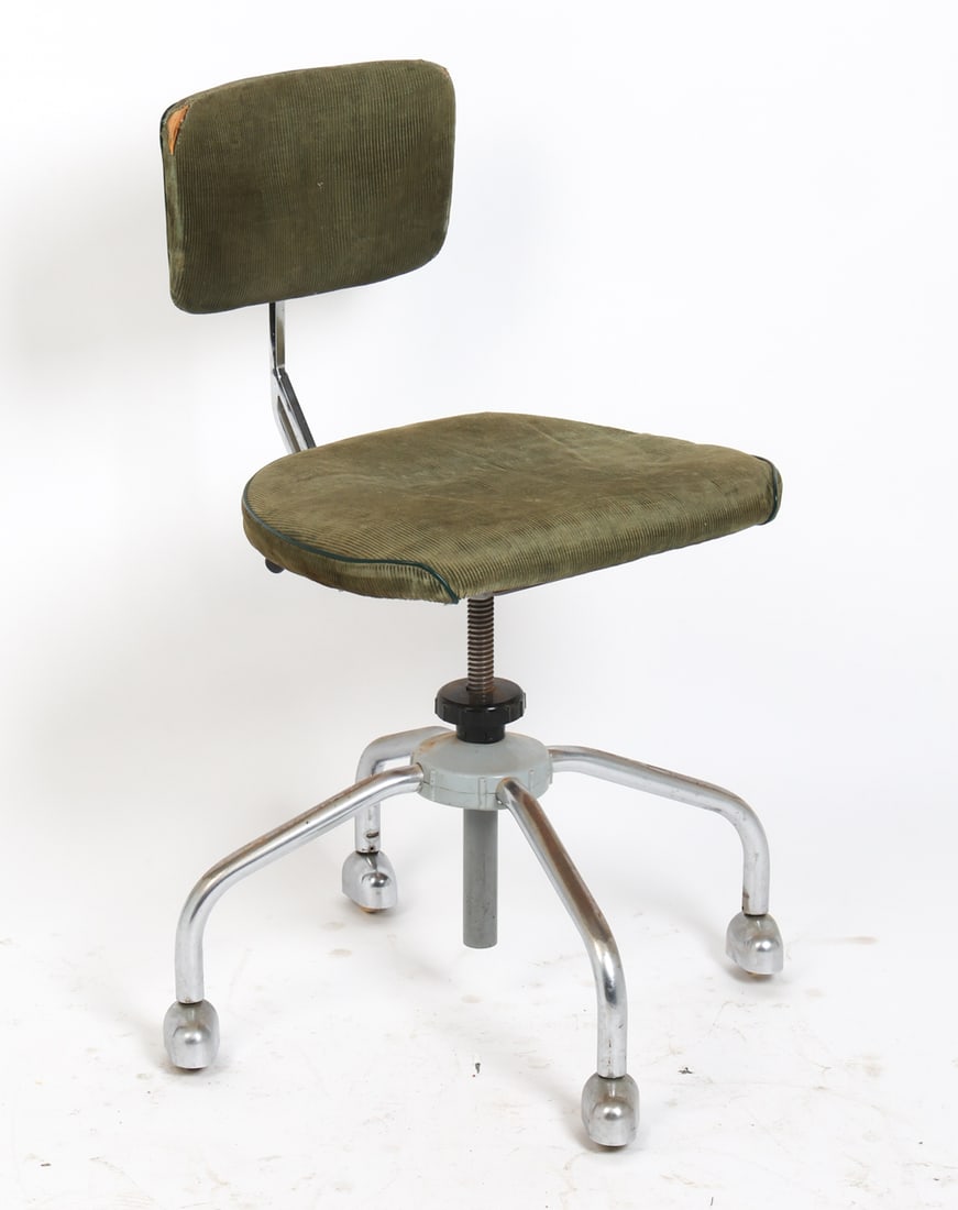 JORGEN RASMUSSEN KEVI OFFICE SWIVEL CHAIR C. 1970S: Steels legs with castors. Green corduroy fabric upholstery. Tagged under seat. Denmark, circa 1970s. Dimensions: H 31.75" x W 16.75" x D 20.5" x Sh 19.75" Condition: Wear consistent with age and use