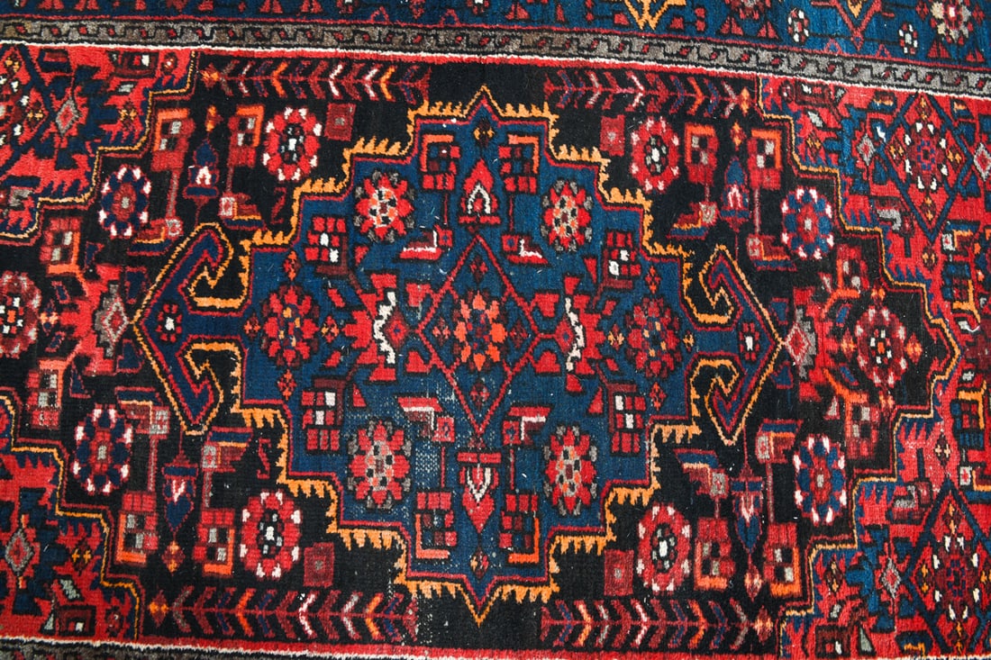 ORIENTAL RUG - 3
