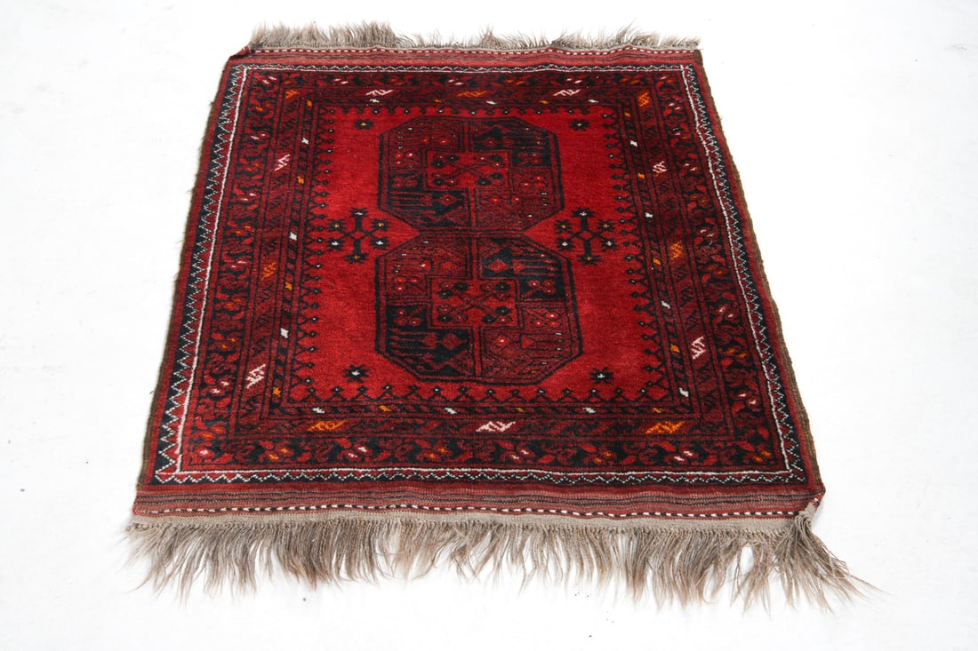 ORIENTAL RUG - 3